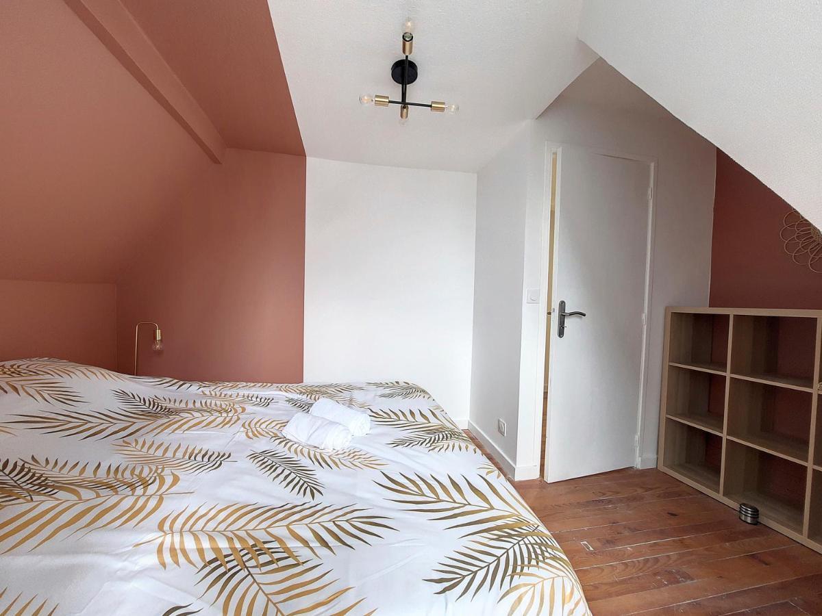 Le Pic*Wifi*Netflix*Menage Inclus Apartment Bagneres-de-Bigorre Luaran gambar